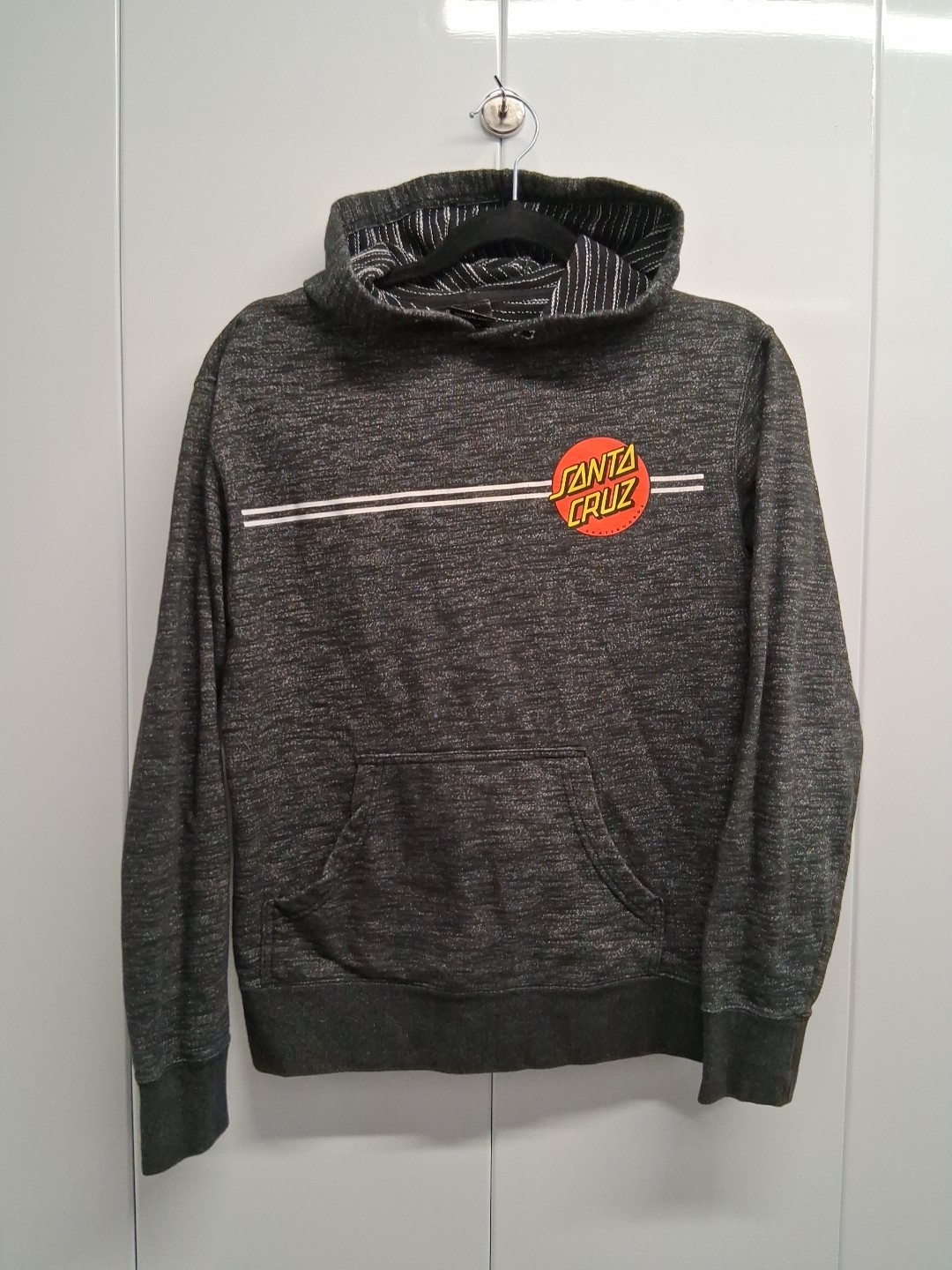 Santa Cruz Skateboard Hoodie Sweatshirt Youth Size XL In Dar