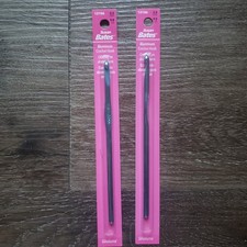 Susan Bates Silvalume Aluminum Crochet Hooks Size 5.0 mm Pair