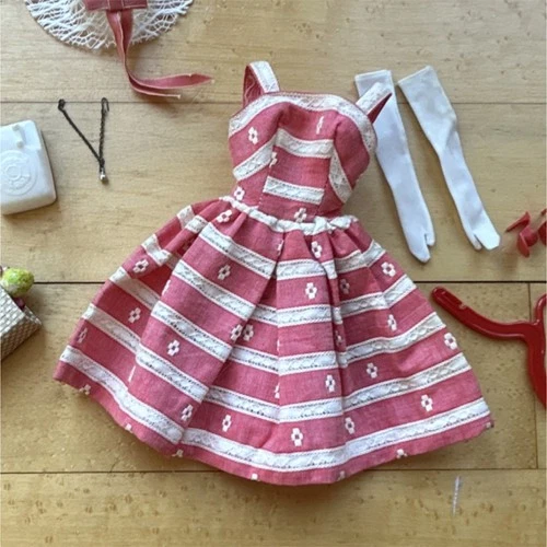 Vintage Mattel Barbie Busy Morning outfit with all accessories.