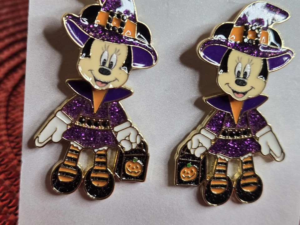 PENDIENTES COLGANTES DISNEY X BAUBLEBAR MINNIE MOUSE HALLOWEEN BRUJA 2" Foto 4 de 4
