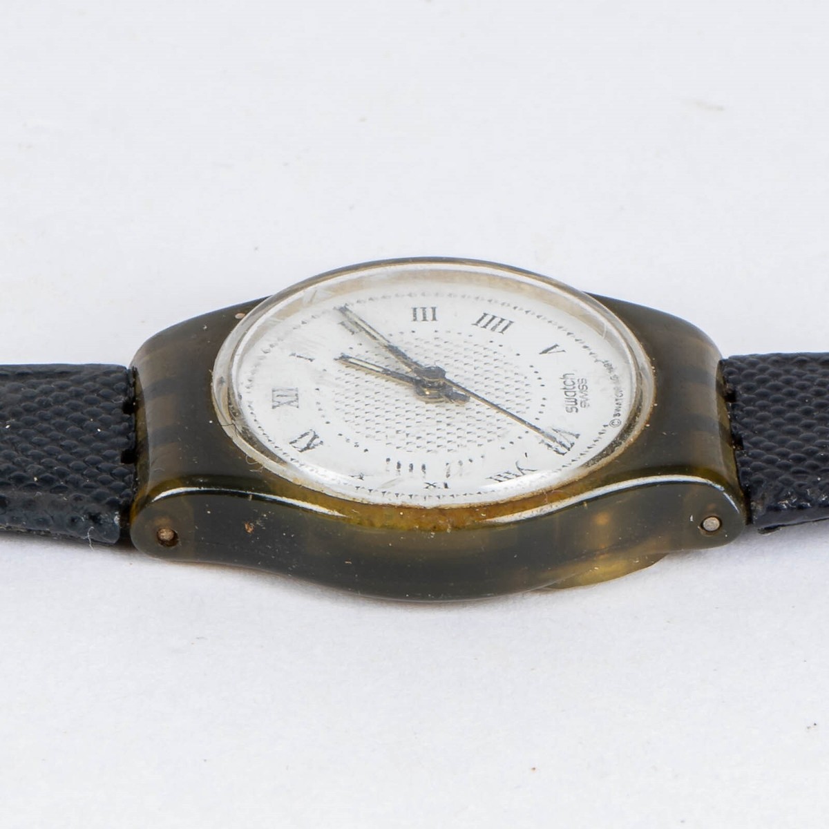 1991 Swatch LM106 Debutante Very Good Condition + Case New Battery Runs READ Vintage 1991 Vintage Swatch Lady DEBUTANTE LM106 - Leather  main image 2