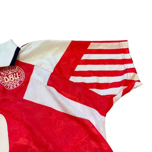 VINTAGE DENMARK 1992 HOME FOOTBALL SOCCER JERSEY POVLSEN #9 HUMMEL SIZE SMALL - Picture 3 of 9