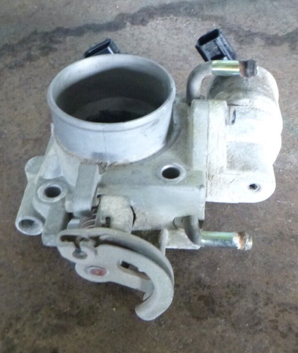 Ford Laser KN KQ 1.6 Throttle Body - Picture 3 of 5