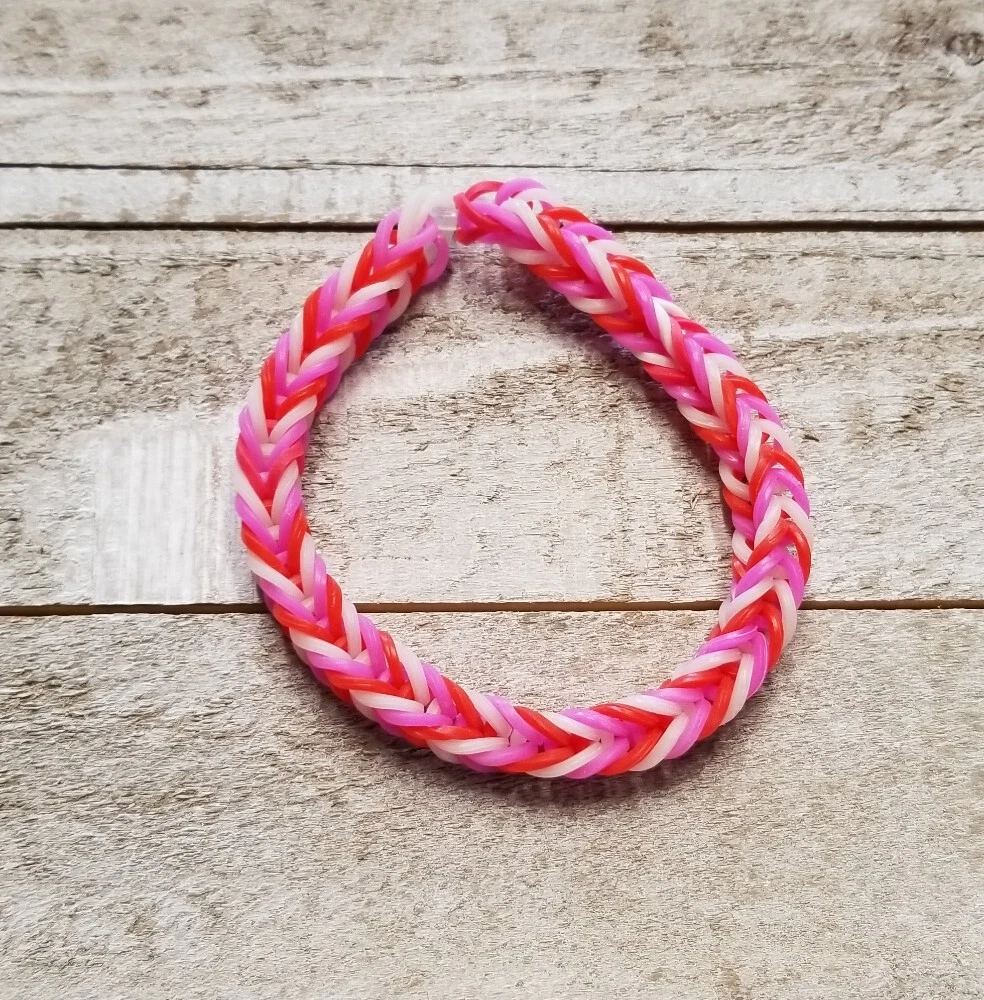 Valentine Fishtail Rainbow Loom Bracelet