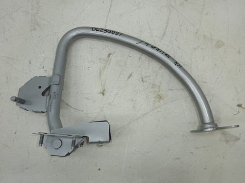 Maserati Ghibli 2014-2017 Rear Right Hinge bracket Photo - $52