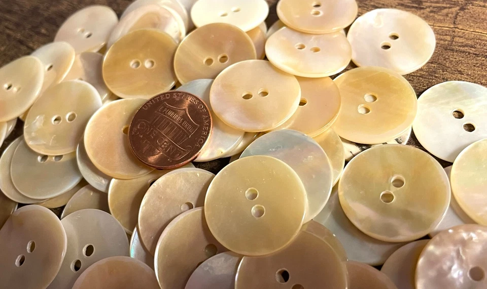 6 Iridescent Dyed Beige Tan Natural River Shell MOP Buttons 20mm 13/16" 12788 - Image 4 of 4