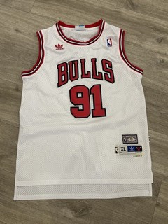 Vintage Adidas NBA Chicago Bulls Rodman Jersey Size XL. (a1)