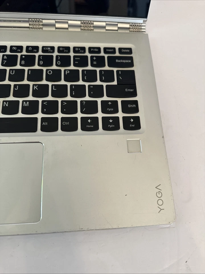 Portátil Lenovo Yoga 910-13IKB Signature Edition 4K pantalla táctil Windows 10 i7 CPU Foto 4 de 4