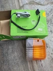 Complete left night light turn signal Peugeot 305 Valeo 083207