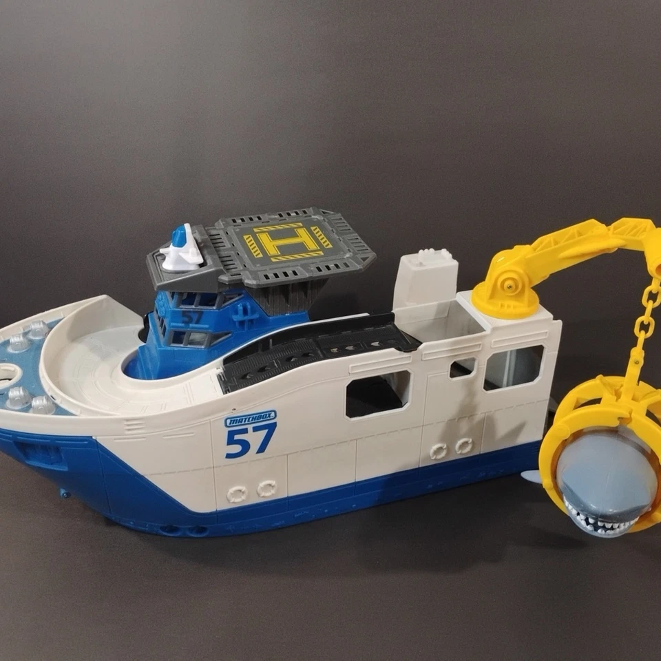 Mattel Matchbox Mission 57 Marine Shark Ship Floats On Water And Rolls On Land - Image 4 of 4