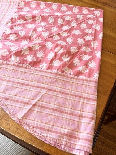 April Cornell Pink Floral Plaid Rounded Tablecloth Cottagecore vintage 74”