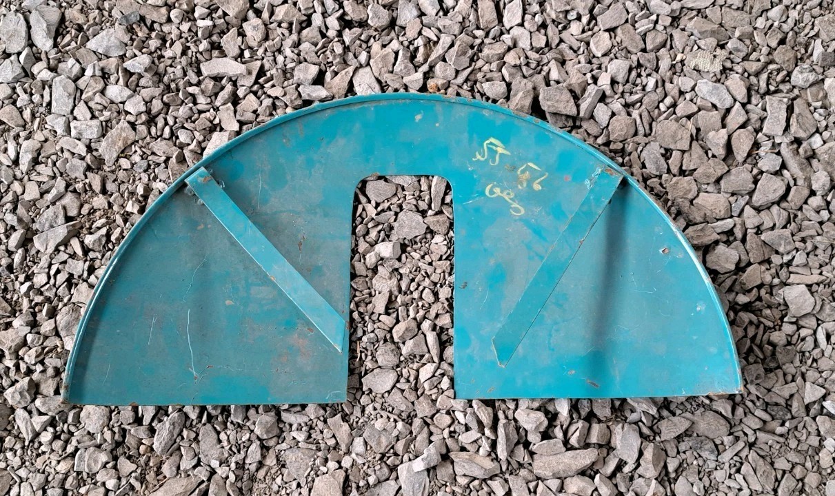 1955-1956 Oldsmobile Continental Spare Tire Kit Metal Backing Plate Half Trim