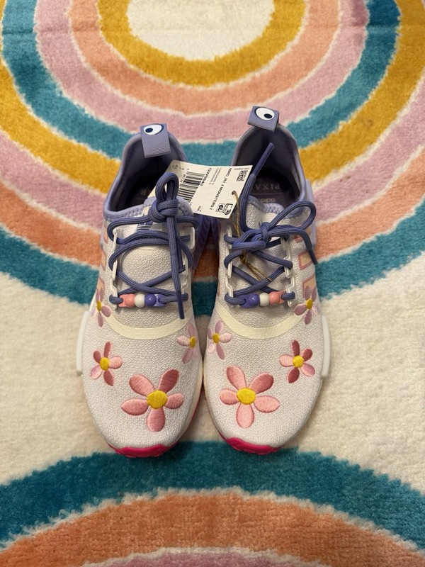 NEW RARE Monsters Ink Floral Adidas Shoes Size 5.5 Youth 7.5 Women’s