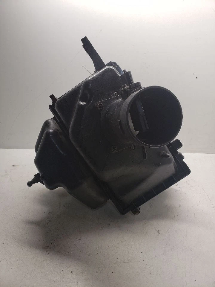 Air Cleaner 3.5L VIN A 4th Digit VQ35DE Fits 03-08 INFINITI FX SERIES 1408344 - Image 2 of 4