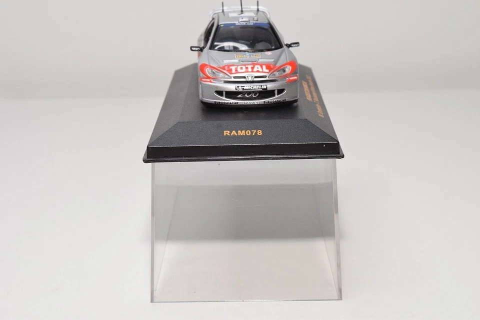 B21 1:43 IXO RAM078 PEUGEOT 206 WRC #2 GANADOR RALLY DE SUECIA 2002 GRONHOLM SIN USAR, EN CAJA Foto 4 de 4