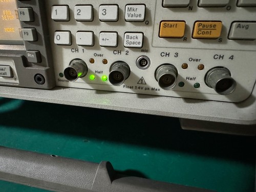 HP/Agilent 35670A FFT Dynamic Signal Analyzer 4ch AY6 loaded - Picture 3 of 9