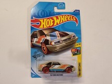 Hot Wheels 2020 HW Art Cars '92 Ford Mustang 90/250 GHF95-D9COM Diecast Car