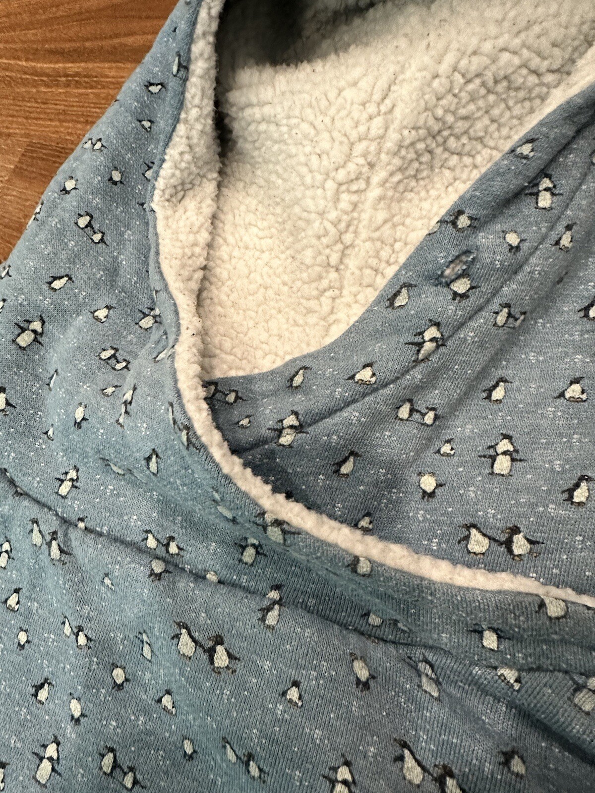 Multiblu Penguin Print Hoodie Size L image 8