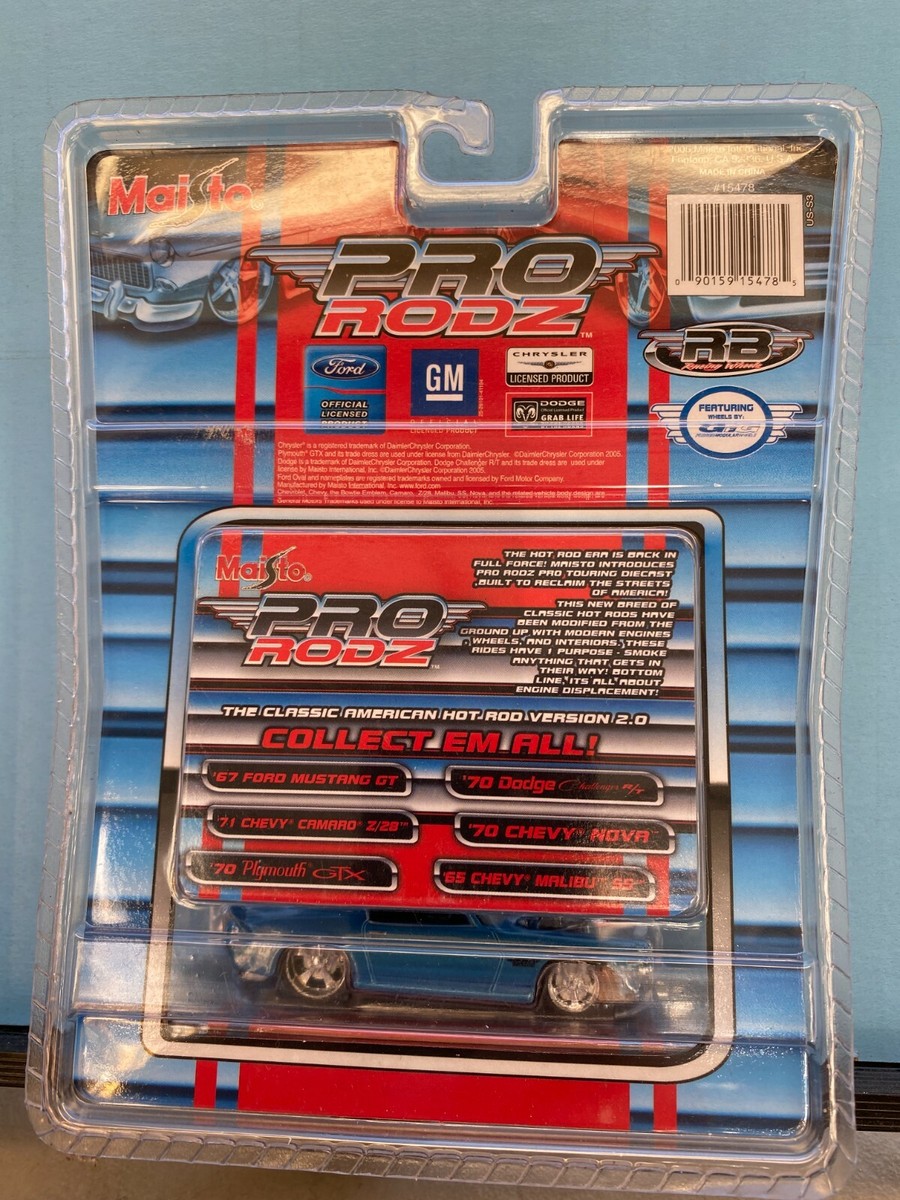 Maisto Pro Rodz 4台セット!NOMAD3種& BISCAYNE 1/64 MAISTO PRO RODZ 1971 CHEVROLET CAMARO Z/28 BLUE & WHITE