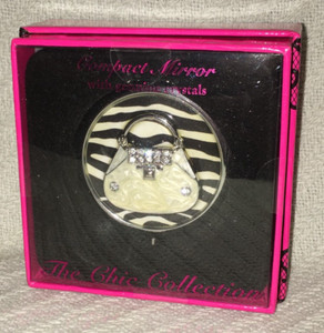THE CHIC COLLECTION COMPACT MIRROR WITH GENUINE CRYSTALS NEW IN GIFT BOX