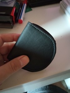 monedero monedas hombre