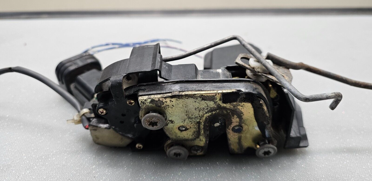 🔥97-01 Toyota Camry Front Left Driver Power Door Lock Actuator
