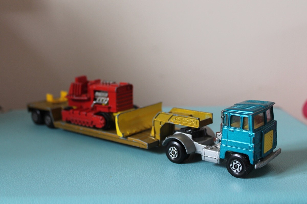 レズニートラクターショベル Matchbox 10” SCAMMELL LOW LOADER & SUPER BULLDOZER Diecast K