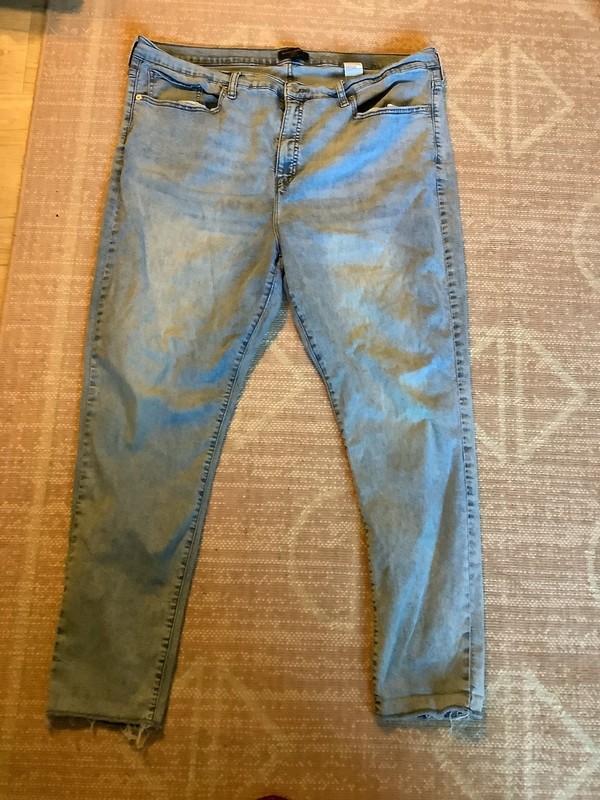 Banana Republic skinny Fit Frayed Hem Jeans Sz 35/20