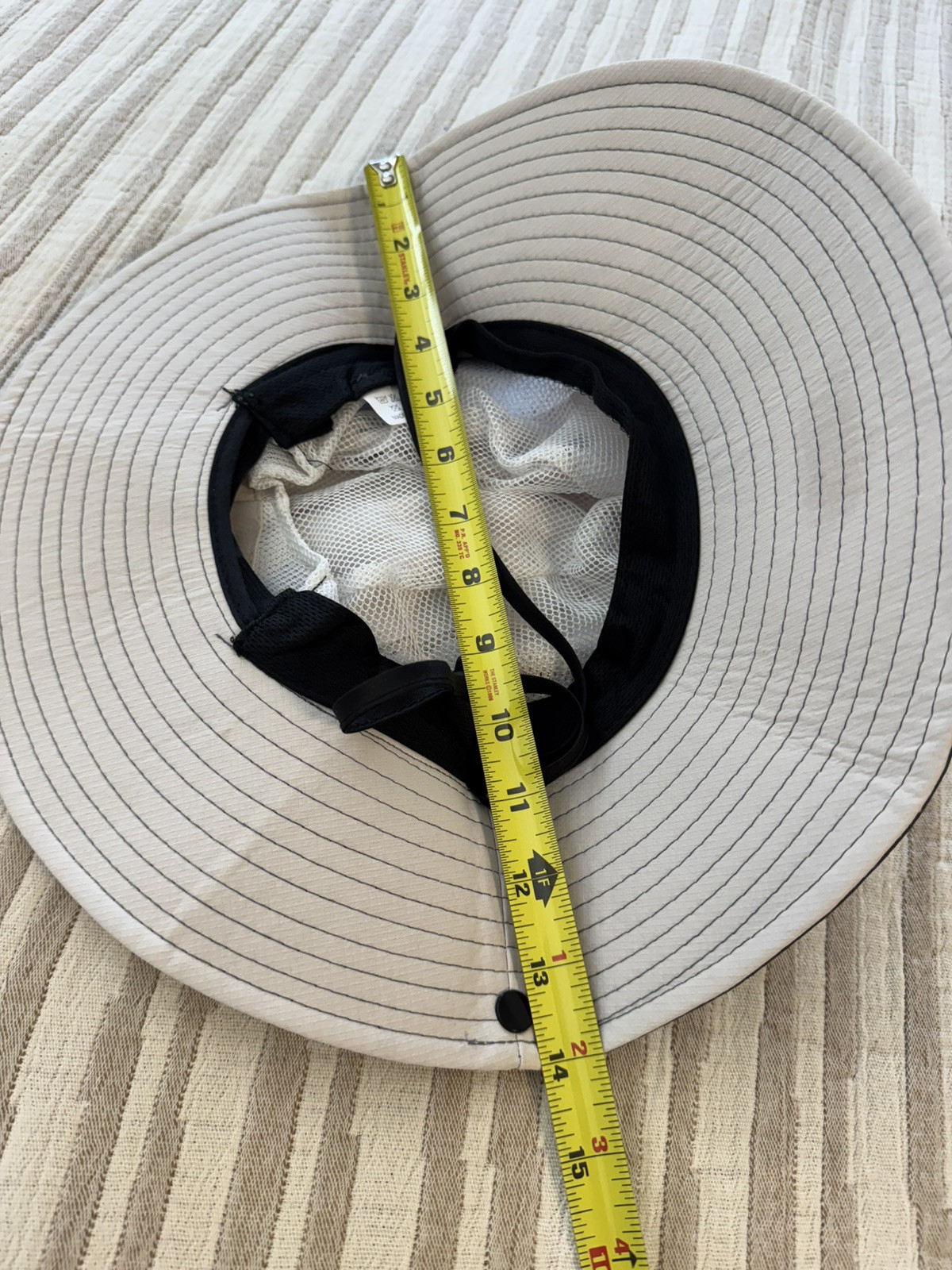 Sun Shade Womans Wide Brim Pony Tail Quick Dry Mesh/ Adjustable Chin Sun Hat