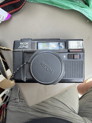 Ricoh AF-5 35mm Film Camera Point & Shoot Excellent Condition