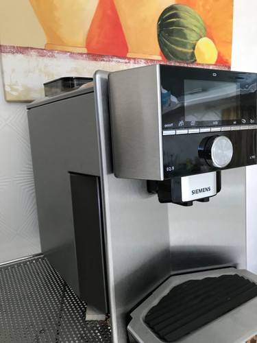 Siemens EQ9 s700  Kaffeevollautomat .Neu-Keramik Ventil,Pumpe,Brühgruppe ausget.