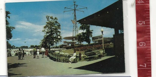Vintage post card  Idora Park section of the Midway Youngstown Ohio 
