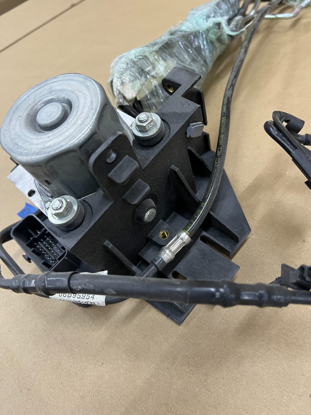 2014-2018 Harley-Davidson Touring ABS Module 41100010 OEM