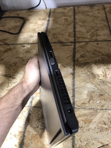 Fujitsu Lifebook E734 13.3” Core i3-4000M @ 2.30GHz 4GB RAM 320GB HD H291 - Picture 9 of 10