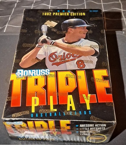 Caja sellada de fábrica sin abrir de tarjetas Donruss Triple Play Premiere Edition 1992 - Imagen 3 de 4