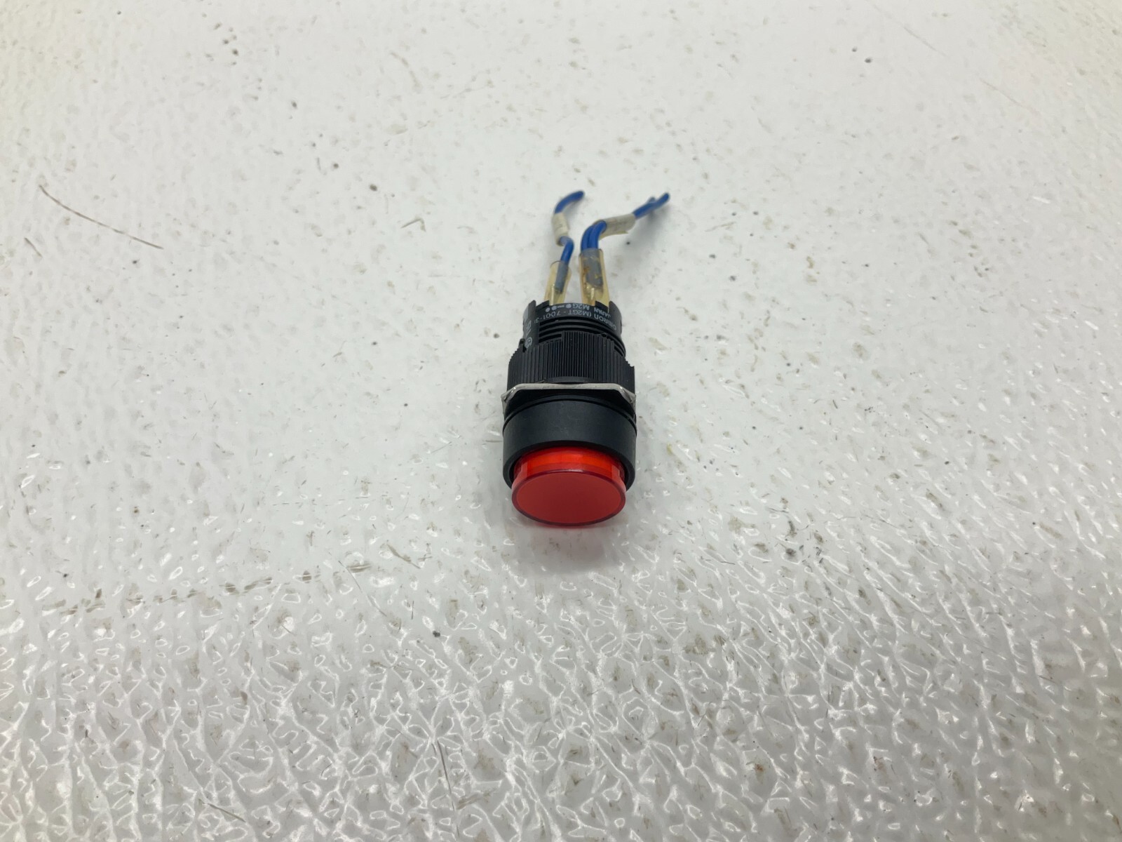 Omron M2GT-7001-3 Red Indicator Light M2GT70013 M2GT (TSC)