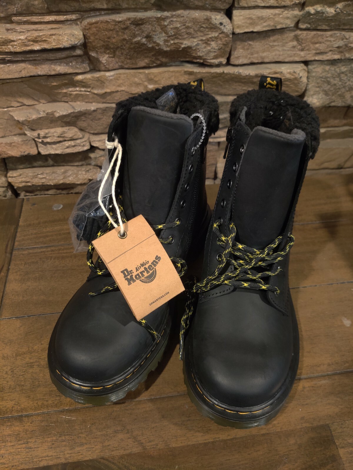 DR MARTENS 1460 COLLAR Y BLACK REPUBLIC 