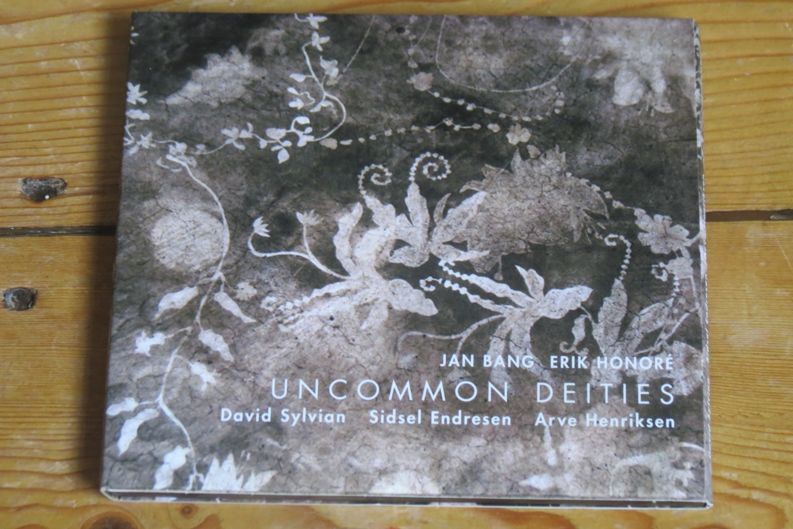 Jan Bang, Erik Honoré, David SYLVIAN, Endresen, Henriksen – Uncommon Deities CD