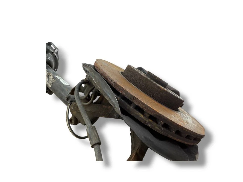 Audi Q2 - 2022 front wheel hub spindle knuckle 5Q0255 LAA10116 - Image 3 of 4