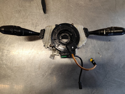 COMODO MITSUBISHI COLT 6 C23 1.1i PHASE 1 RHD MR986424