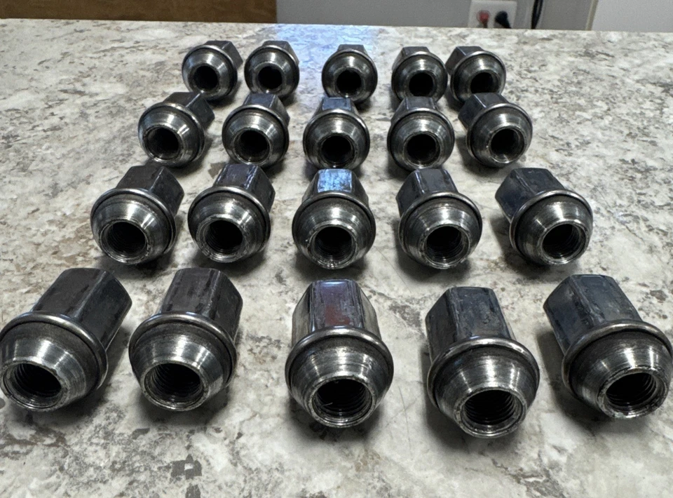 2010 - 2017 Chevrolet Equinox Wheel Lug Nut 20Pcs OEM - Image 4 of 4