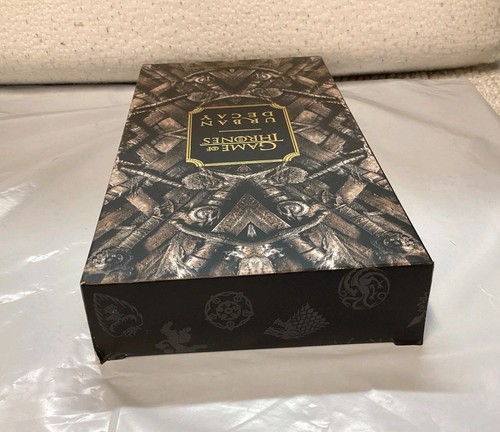 Urban Decay Game Of Thrones Eyeshadow Palette 20 Shades 0.68 Oz NEW N BOX - Picture 6 of 11