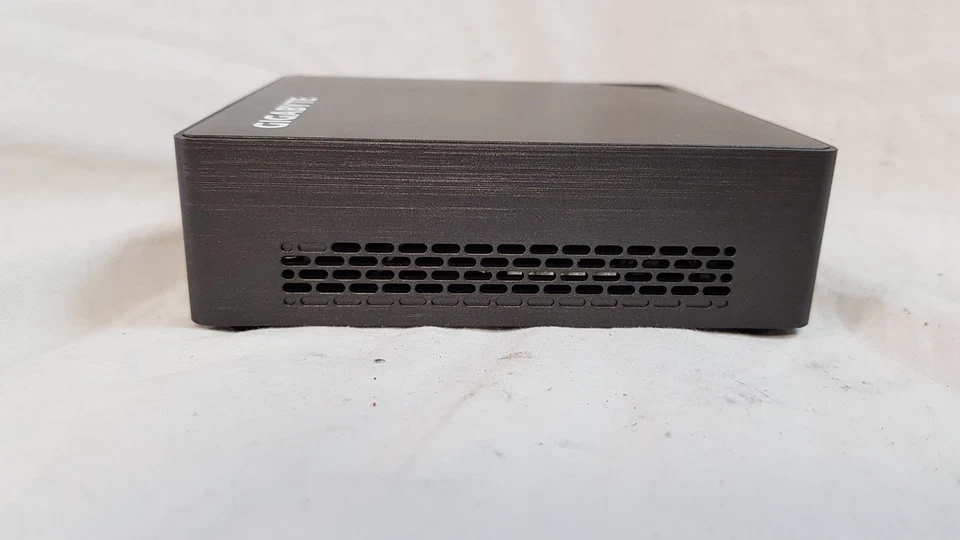 GIGABYTE BRIX gb-bsi7t-6500 Intel Core i7-6500U 16GB 256GB SSD, NO OS - Image 3 of 4