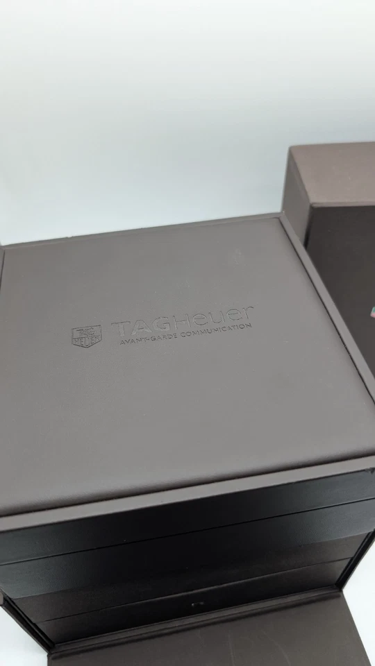 TAG Heuer Link Mobile Cell Phone Genuine Luxury Smartphone Worn condition - Image 4 of 4