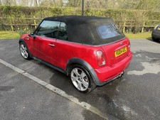 Mini Cooper S Convertible Red 2004