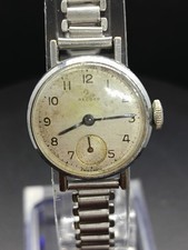 orologio svizzero da collezione della Record Watch Co. di Tramelan