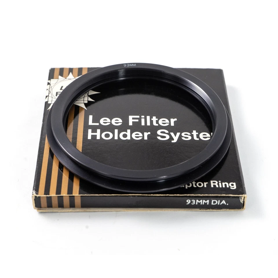 GENUINE LEE Filters Wide Angle Adapter Ring 77mm - Image 4 of 4