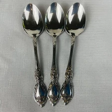 Oneida USA Wordsworth 3 Oval Soup Spoons 7”Glossy Ornate VGUC