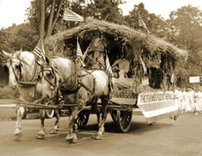 1921 Lenox Grange Parade Float, Lenox, MA Old Photo 8.5" x 11" Reprint