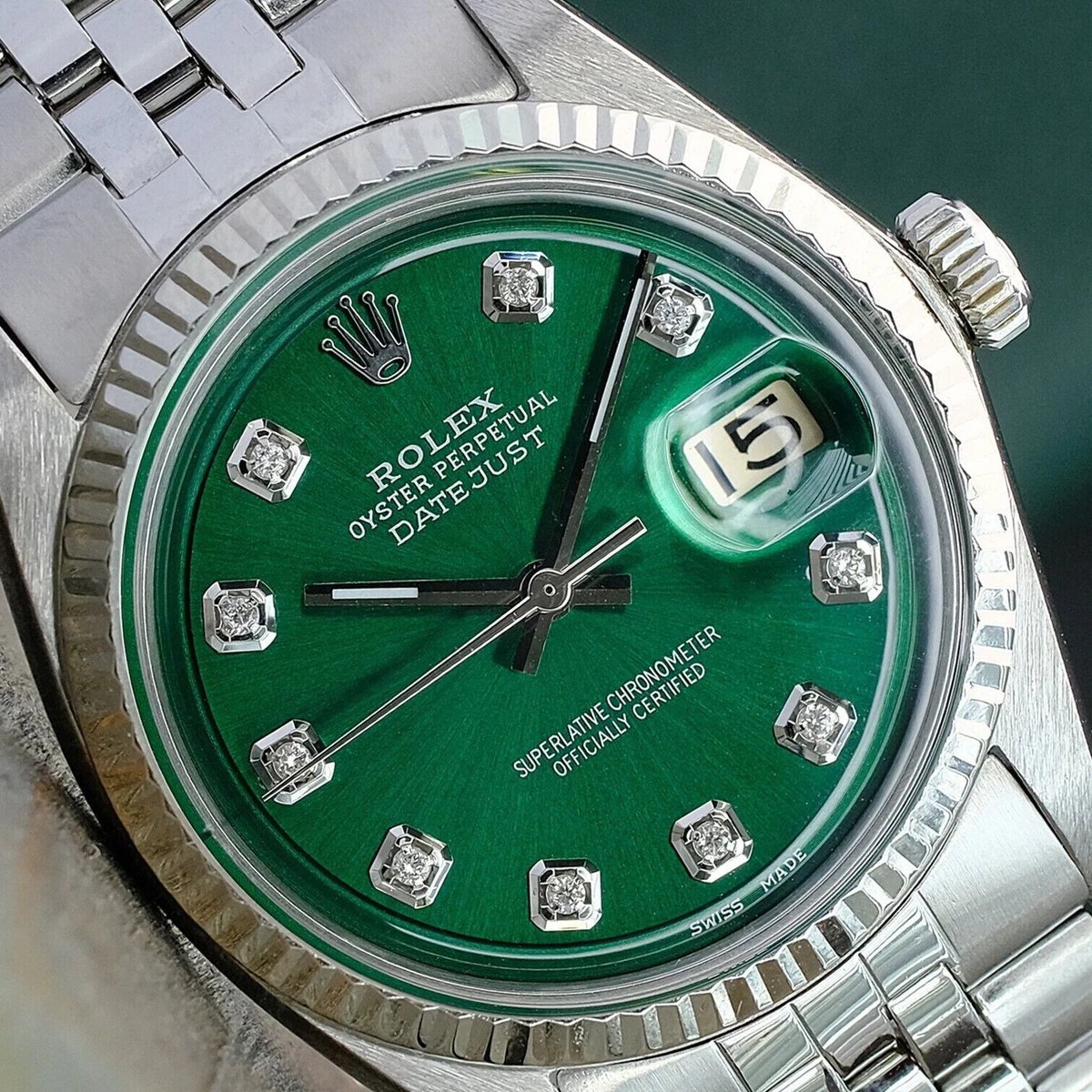 Gold rolex clearance with green dial
